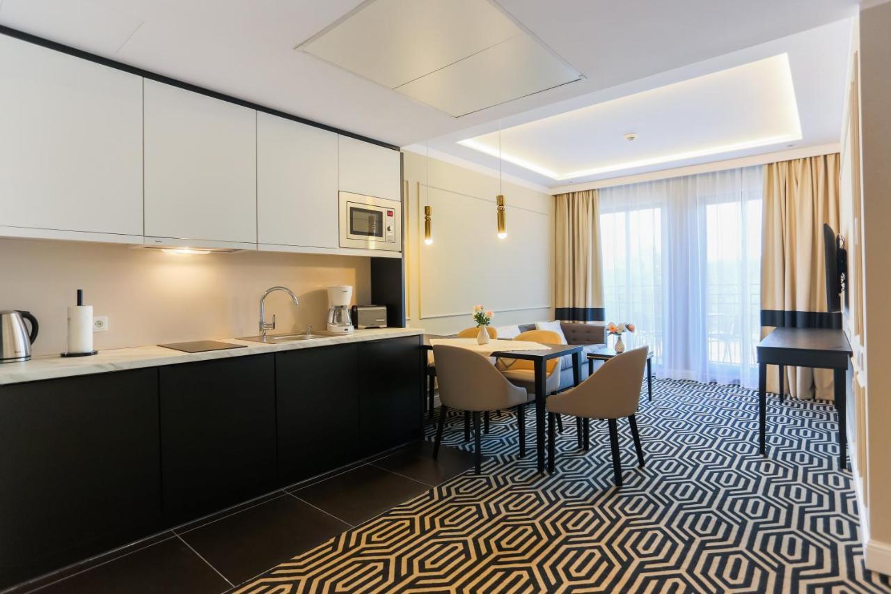 Apartamenty Swinoujscie - Baltic Uzdrowiskowa 36-40 Exteriör bild
