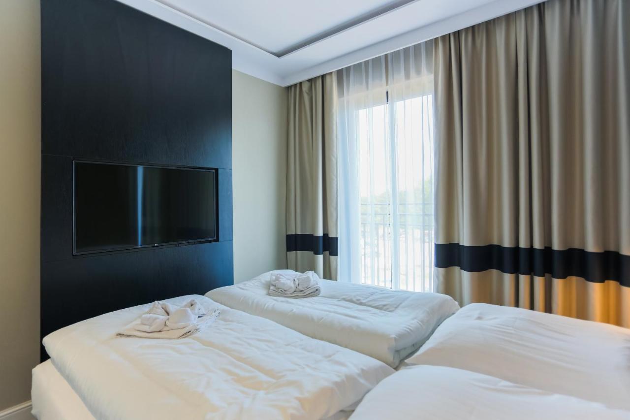 Apartamenty Swinoujscie - Baltic Uzdrowiskowa 36-40 Exteriör bild
