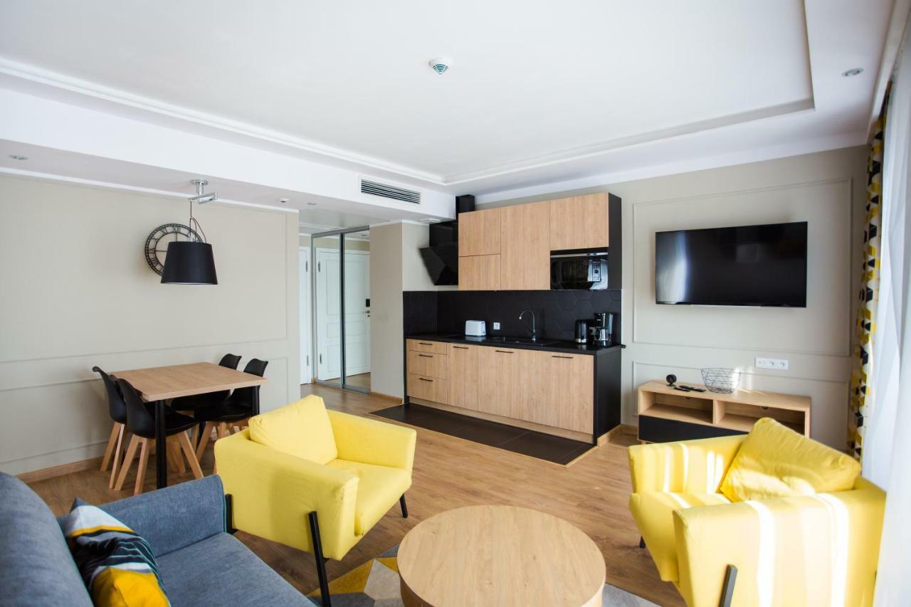 Apartamenty Swinoujscie - Baltic Uzdrowiskowa 36-40 Exteriör bild